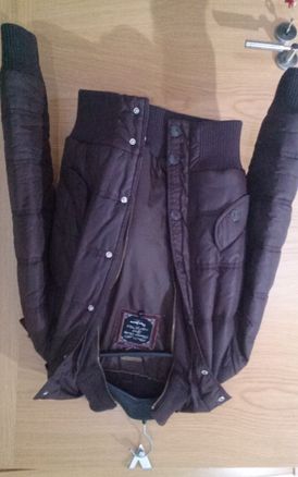 Casoco castanho da Pepe Jeans super moderno