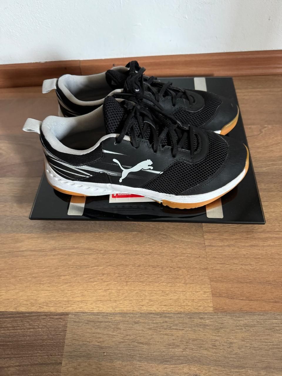 Взуття Puma 38 розмір