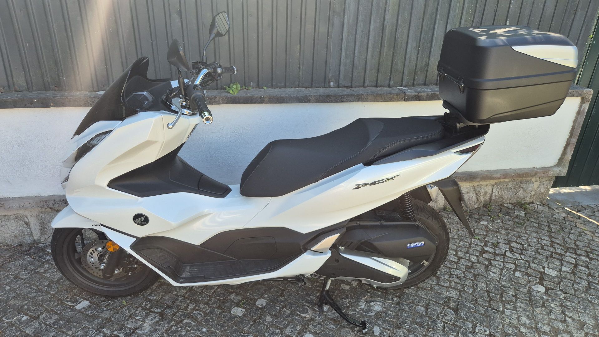 Aluguer Honda PCX 2024 Nova