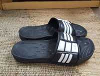 Adidas klapki w rozmiarze 42