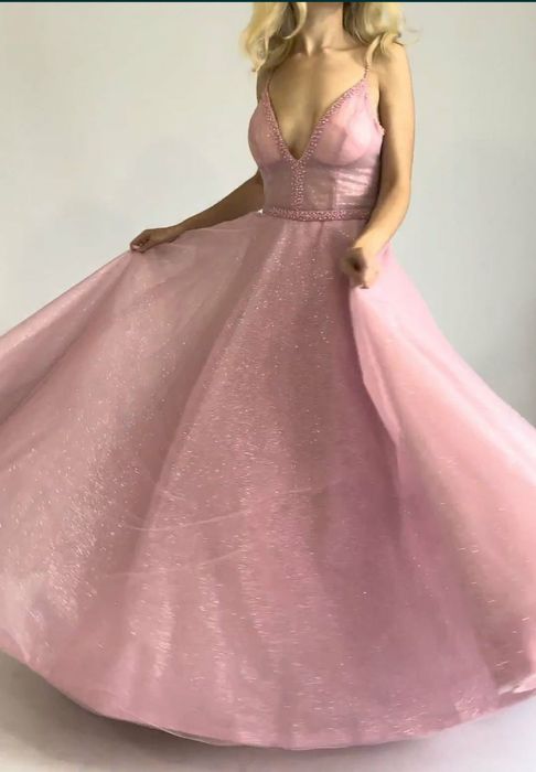 Святкова сукня, вечірнє плаття, на випускний розмір М.