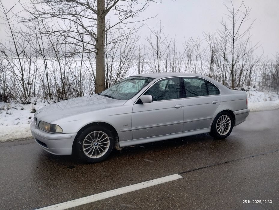 BMW e 39 3.5 v8 automat