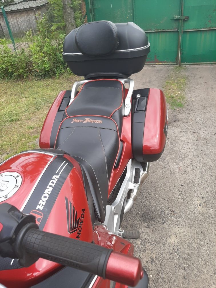 Honda st1300 paneuropan