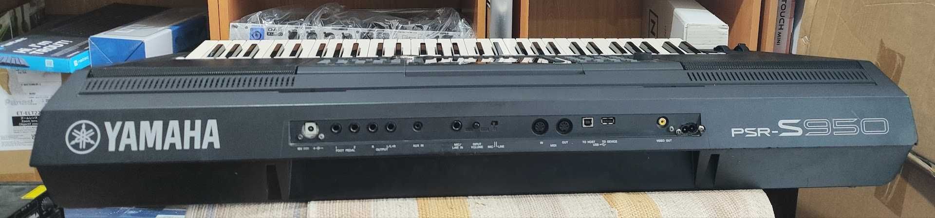 Yamaha S950 usado a funcionar bem