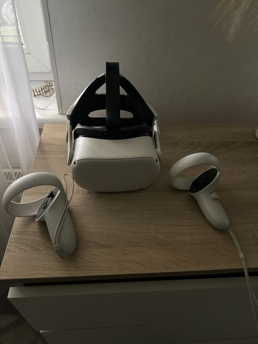 Продам Oculus quest 2 64