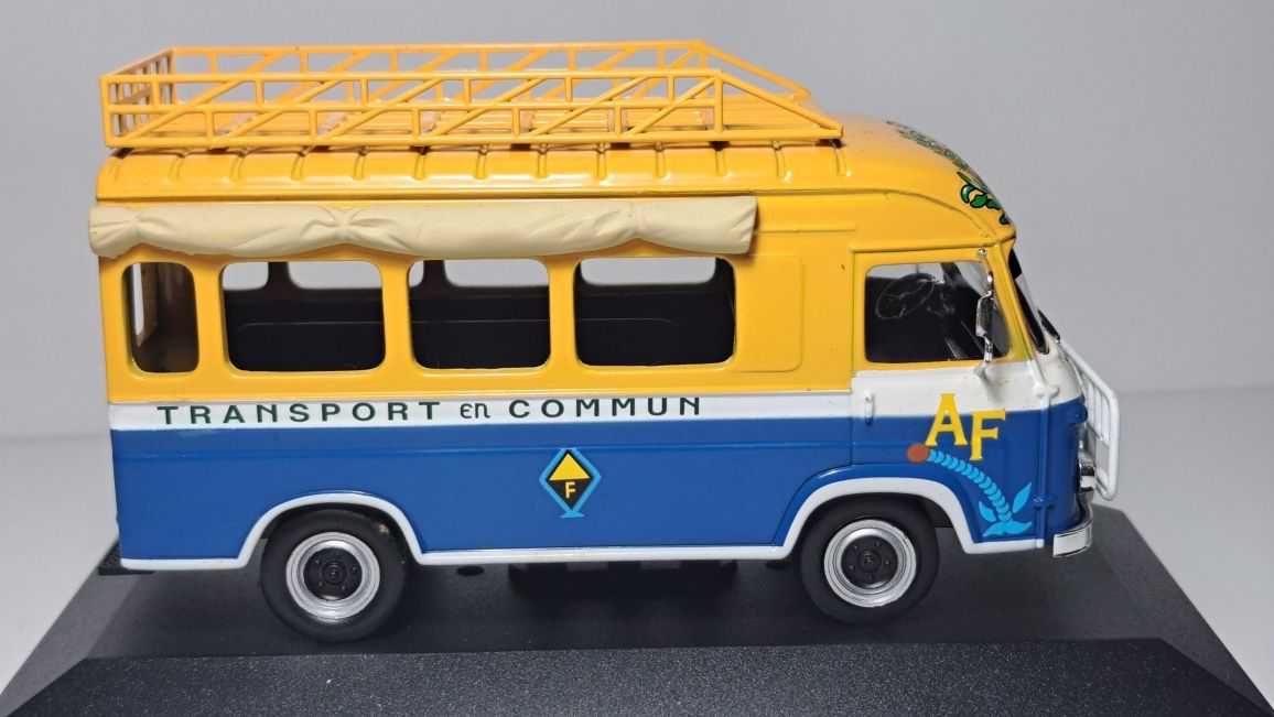 Renault Goelette taxi Dakar 1975