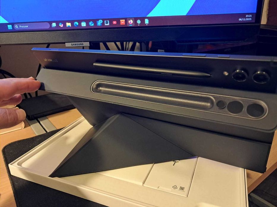 Samsung tab s9 ultra por Macbook pro m1