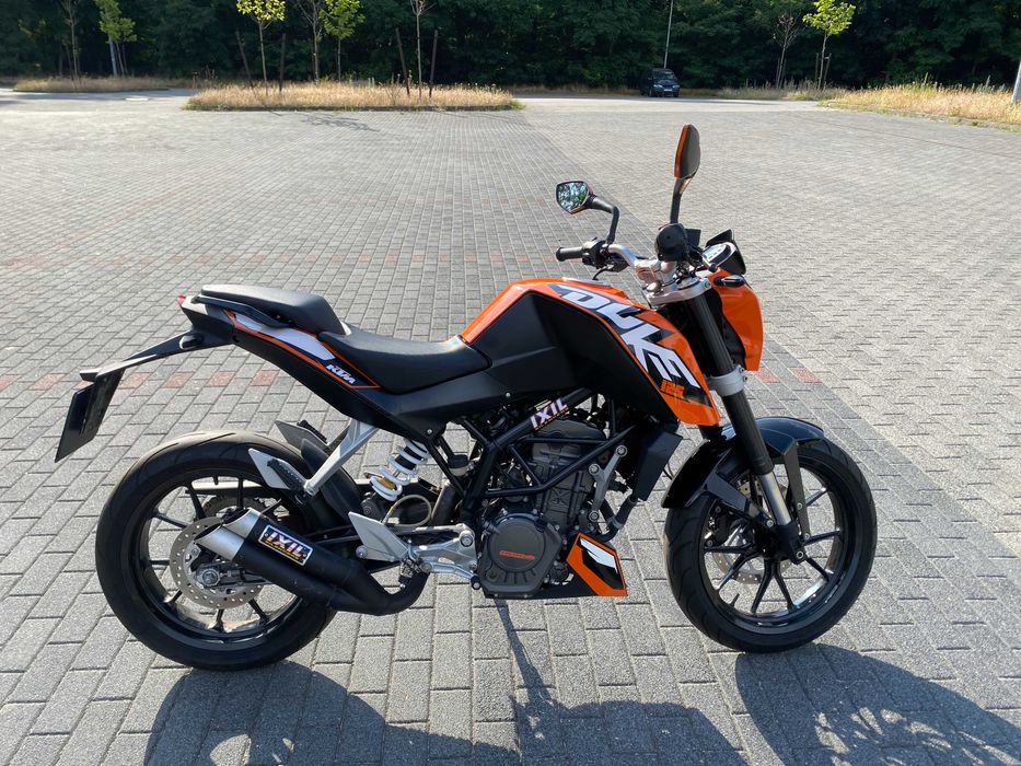 KTM Duke 125 – Idealny na miasto i na pierwszy motocykl!