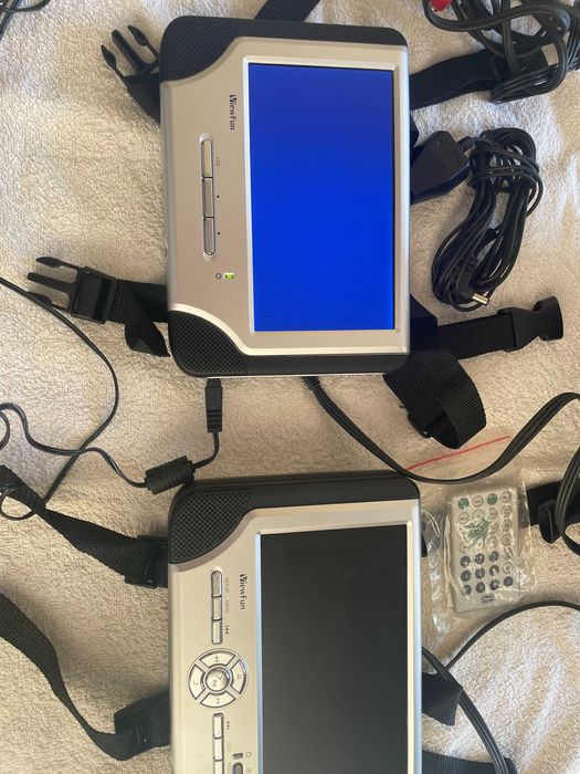 2 Leitores de DVD portáteis para colocar nos bancos dos carros