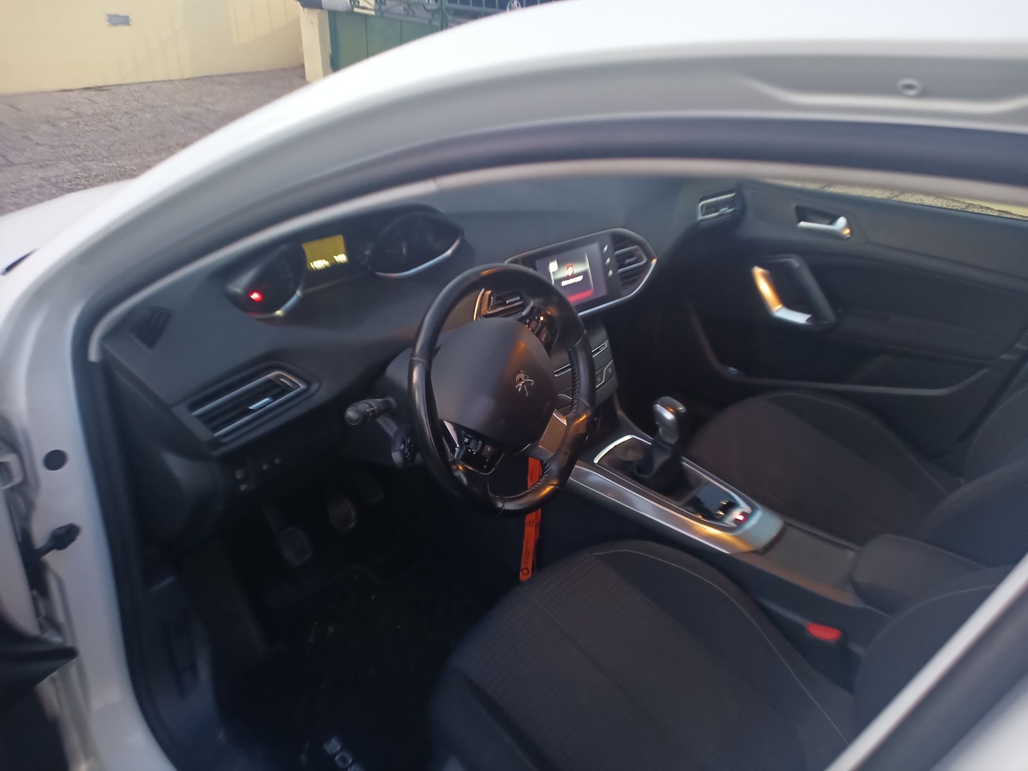 Peugeot 308 Puretch