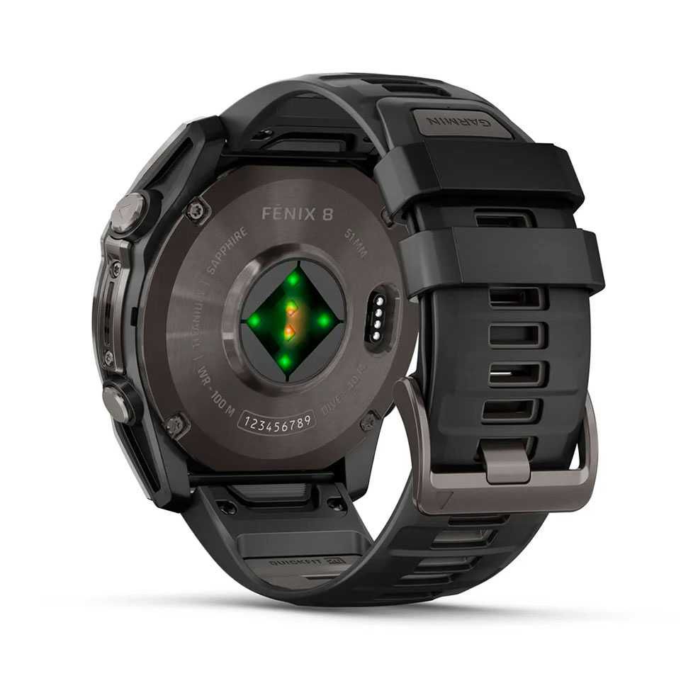 Garmin Fenix 8  AMOLED Sapphire 51мм з чорним силіконовим ремінцем