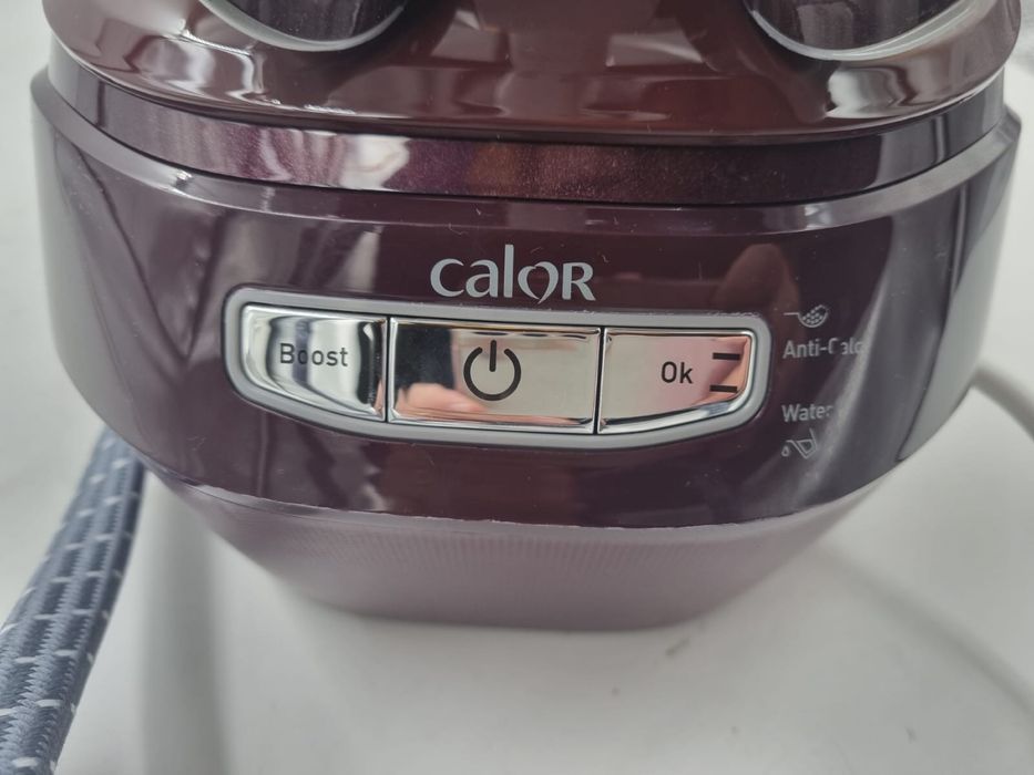 Calor Pro Express Vision GV9810C0 żelazko ze stacją parową