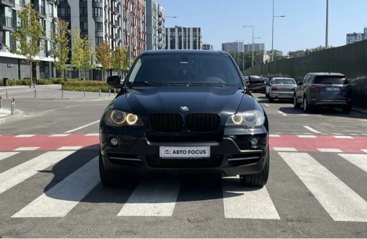 Х5    Е70    4.8