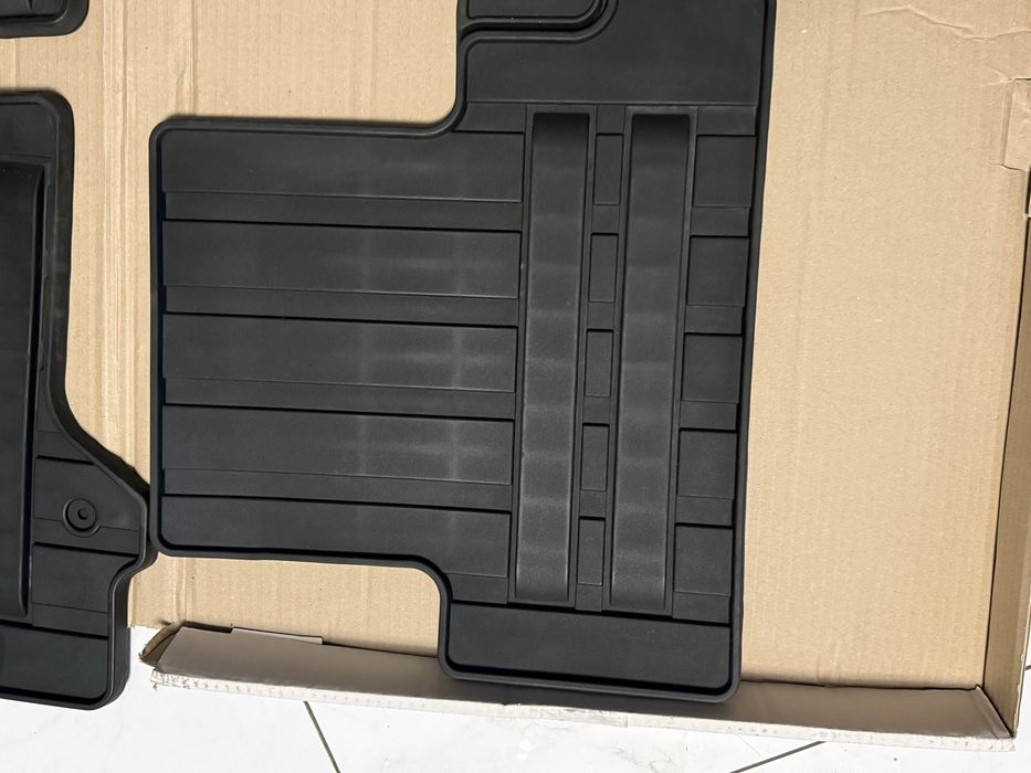 Коврики Infiniti,