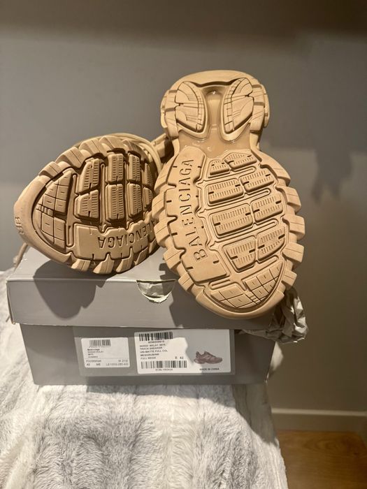 Beżowe sneakersy Balenciaga  - rozmiar  42