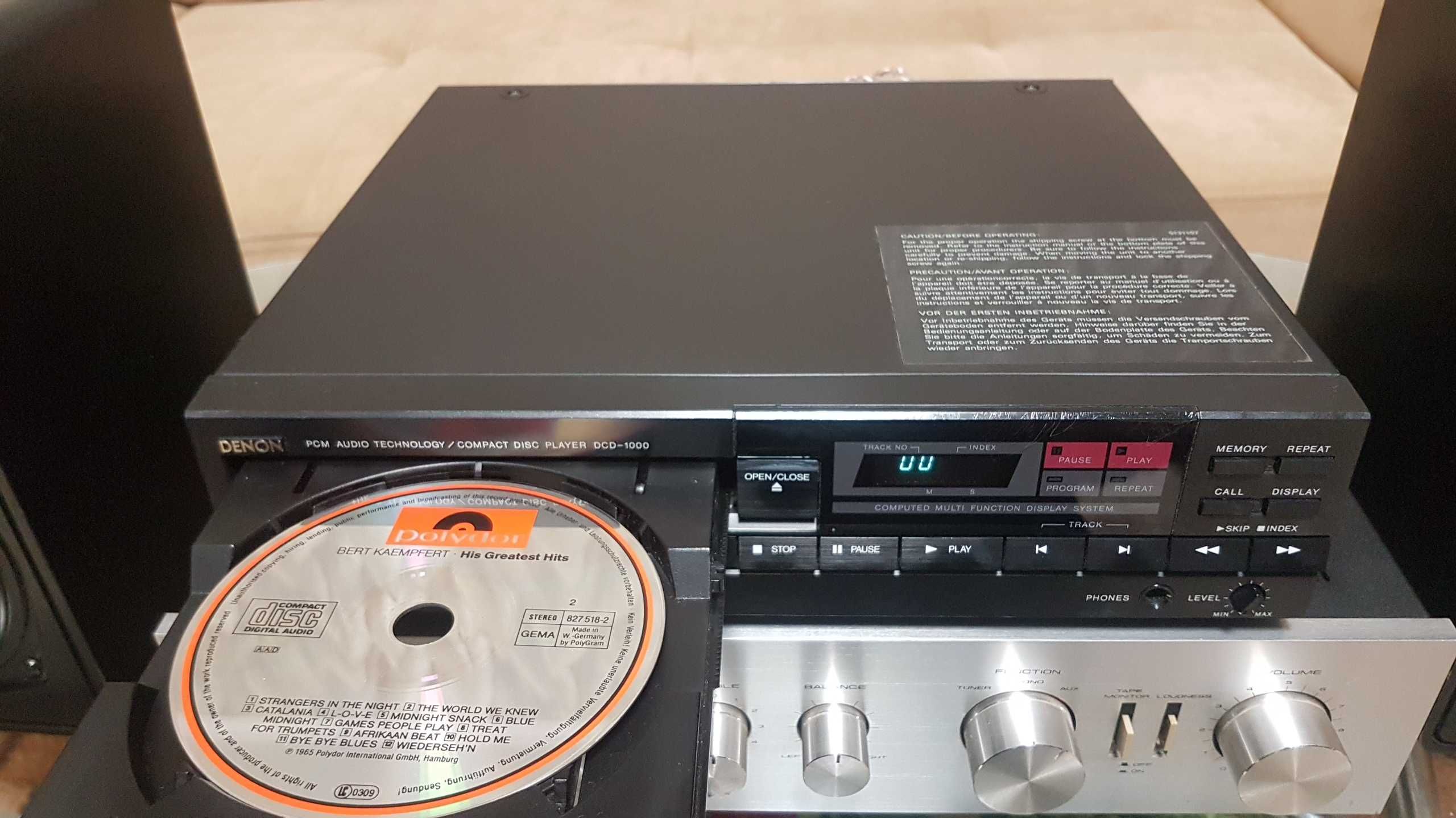 Проигрыватель CD  Denon DCD-1000 made in Japan/Japon