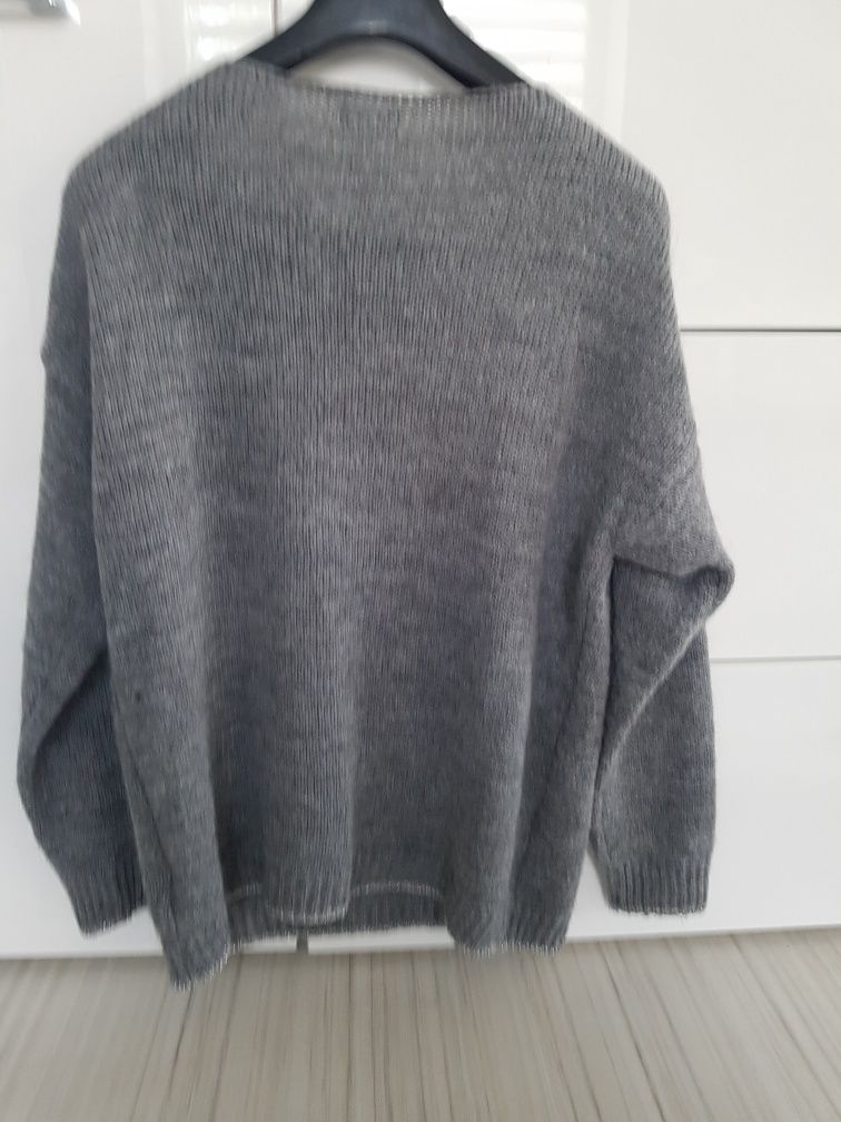 Ładny sweter damski Guess