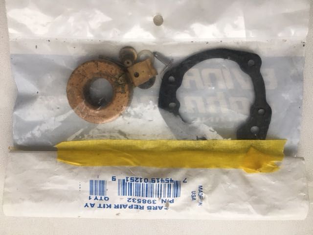 Комплект б/у для ремонта карбюратора лодочного мотора Evinrude Johnson