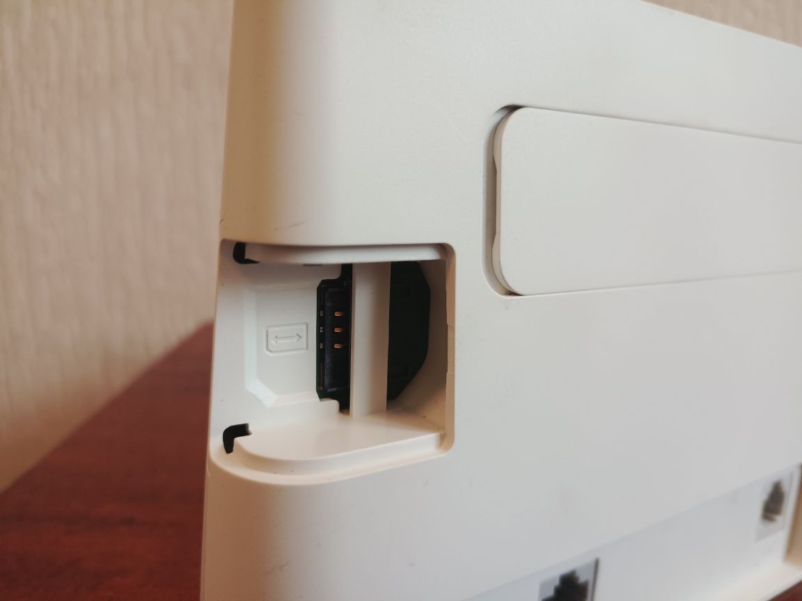 Мобильный роутер HUAWEI 4G Router 2.