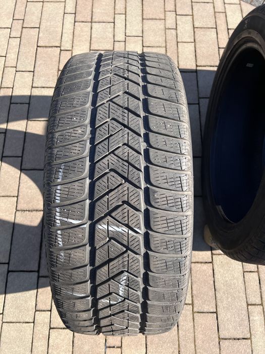 Pirelli Scorpion Winter 255/45/20