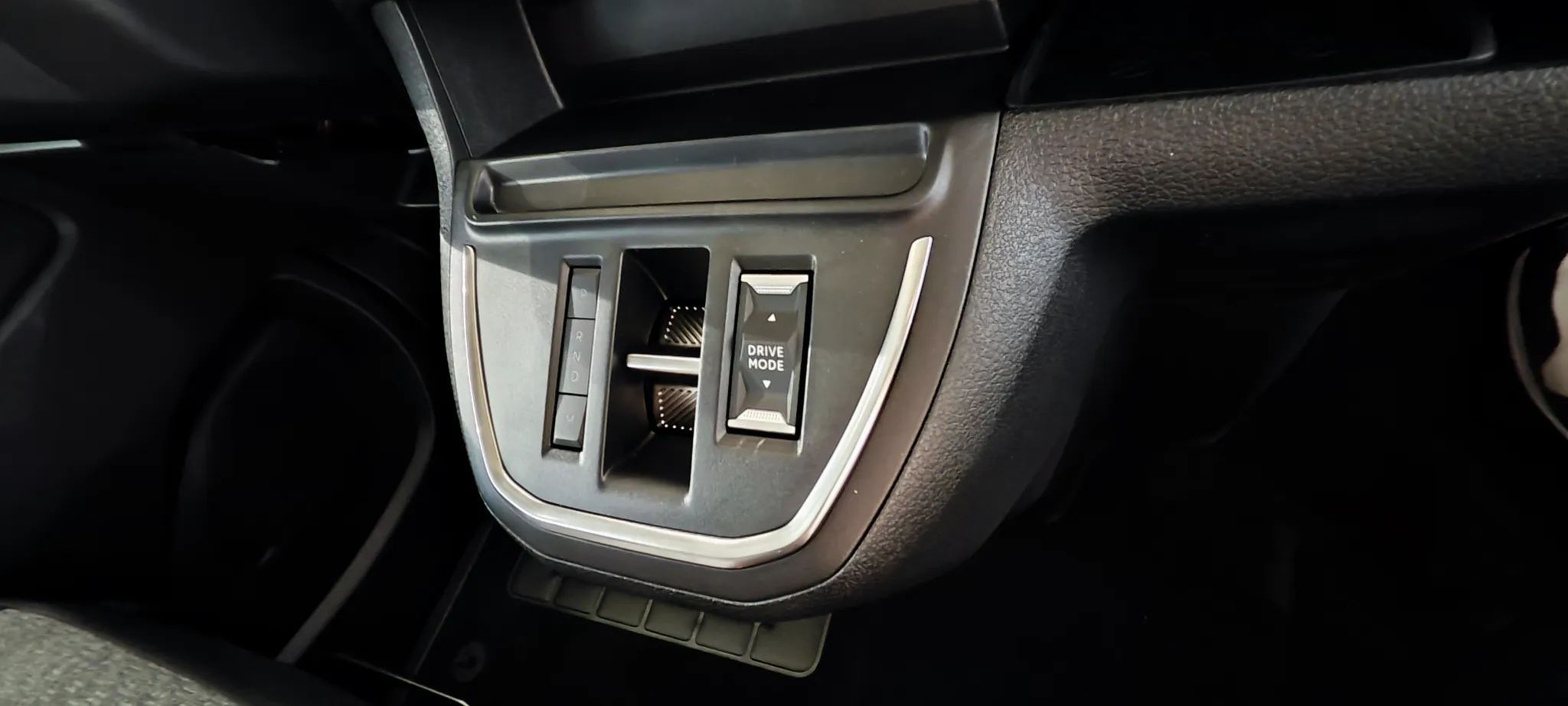 Peugeot Traveller Business long diesel automat 8 miejsc.