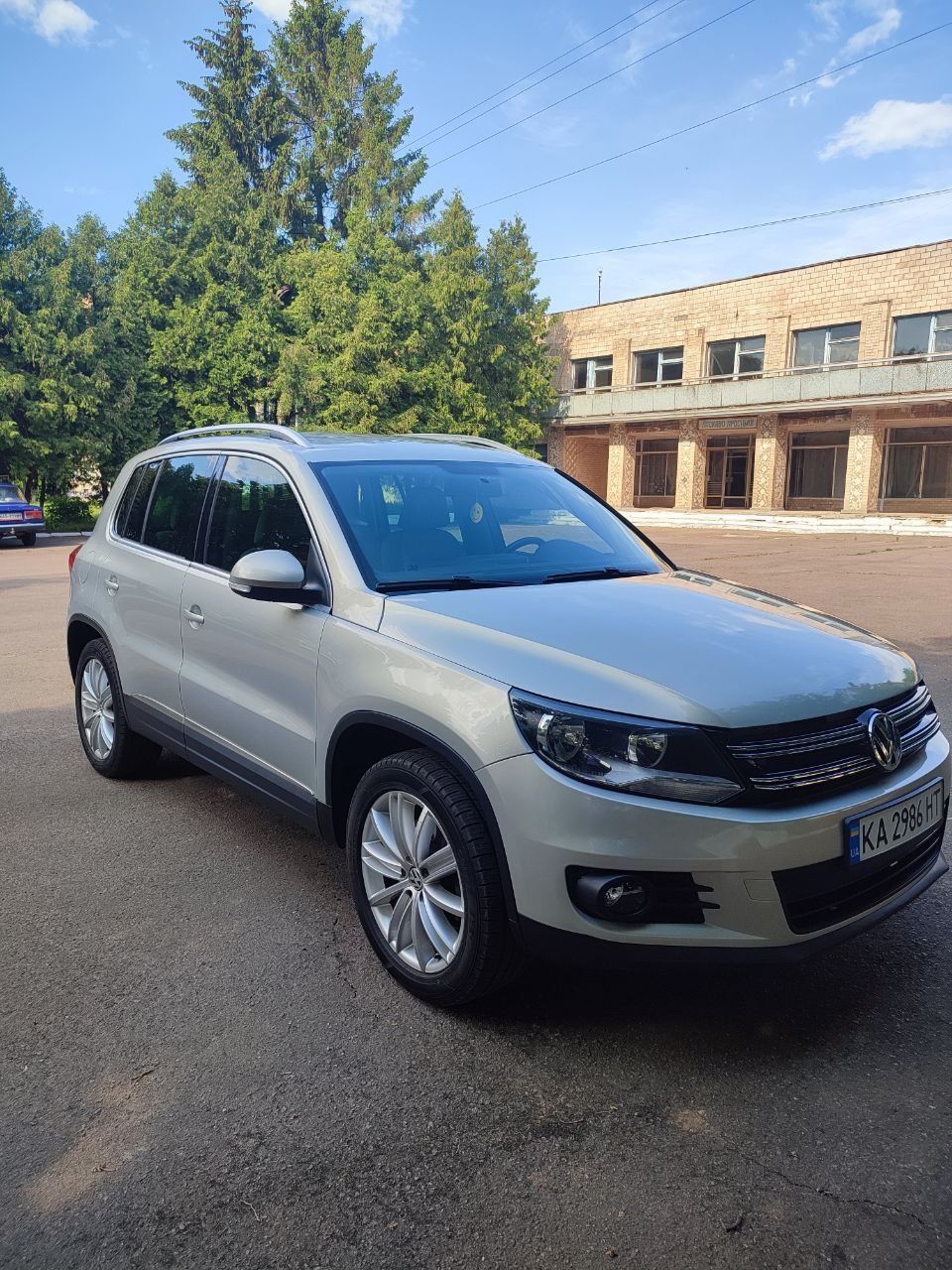 Volkswagen Tiguan Фольксваген тігуан 2011