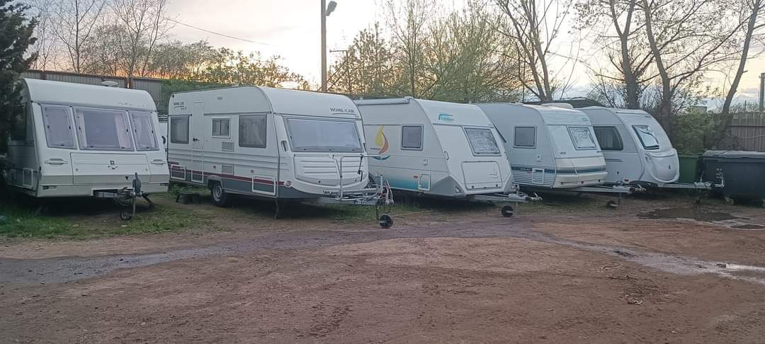 Przyczepa kempingowa przyczepy kempingowe kemping camping