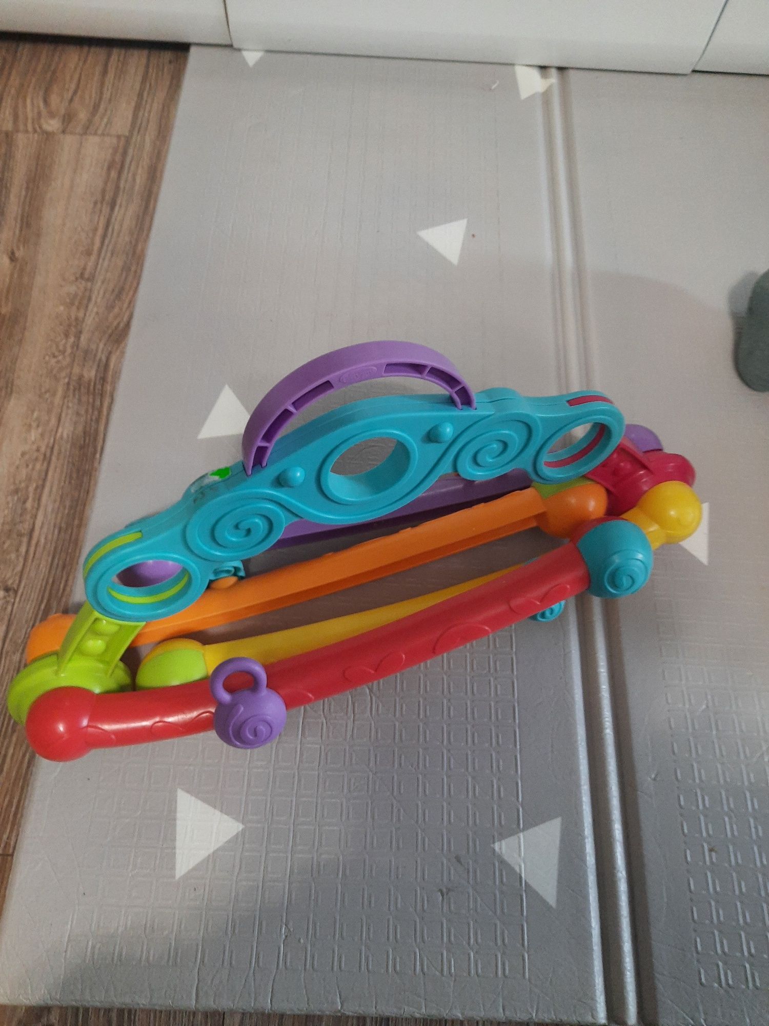 Składany stojak na zabawki babygym mostek