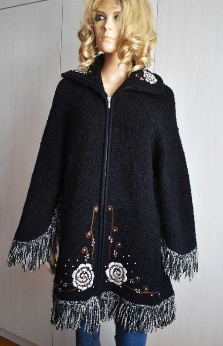 Sweter 44 XXL 3XL kardigan zasuwany ponczo peleryna frędzle narzutka
