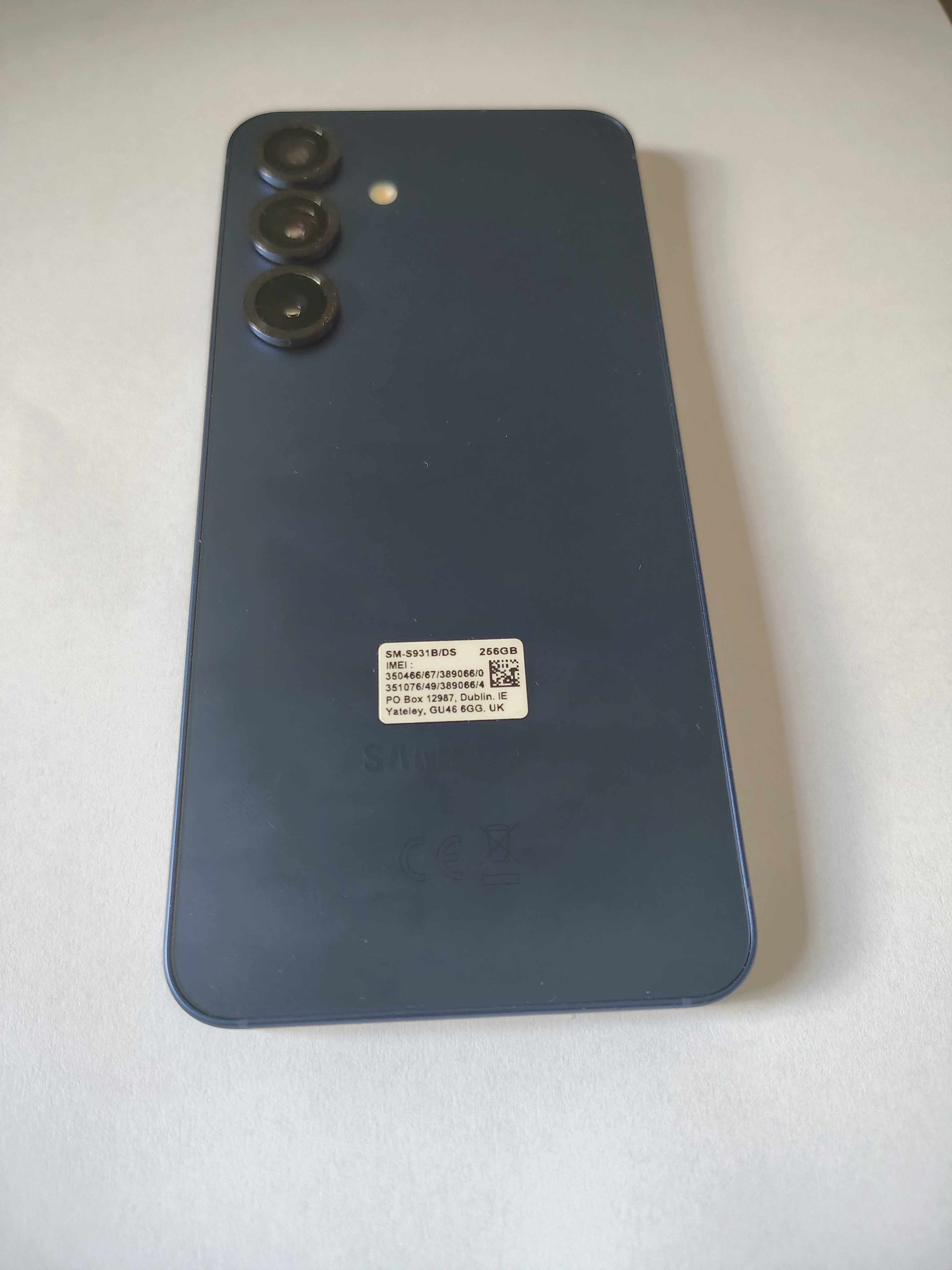 N O W Y    Smartfon SAMSUNG Galaxy S25 5G 12/256GB 6.2" 120Hz  SM-S931