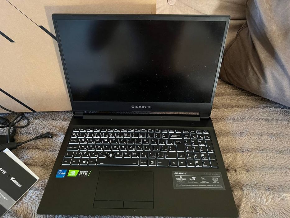 Ігровий ноутбук Gigabyte G5
