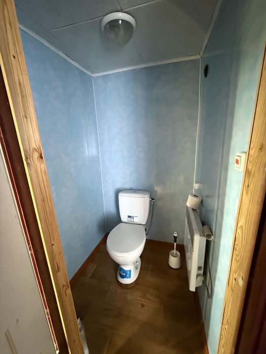 Продається житловий будинок в місті Бобровиця