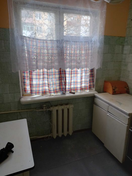 здам 1-ю в центре р-нВала без мебели 2єт5єт