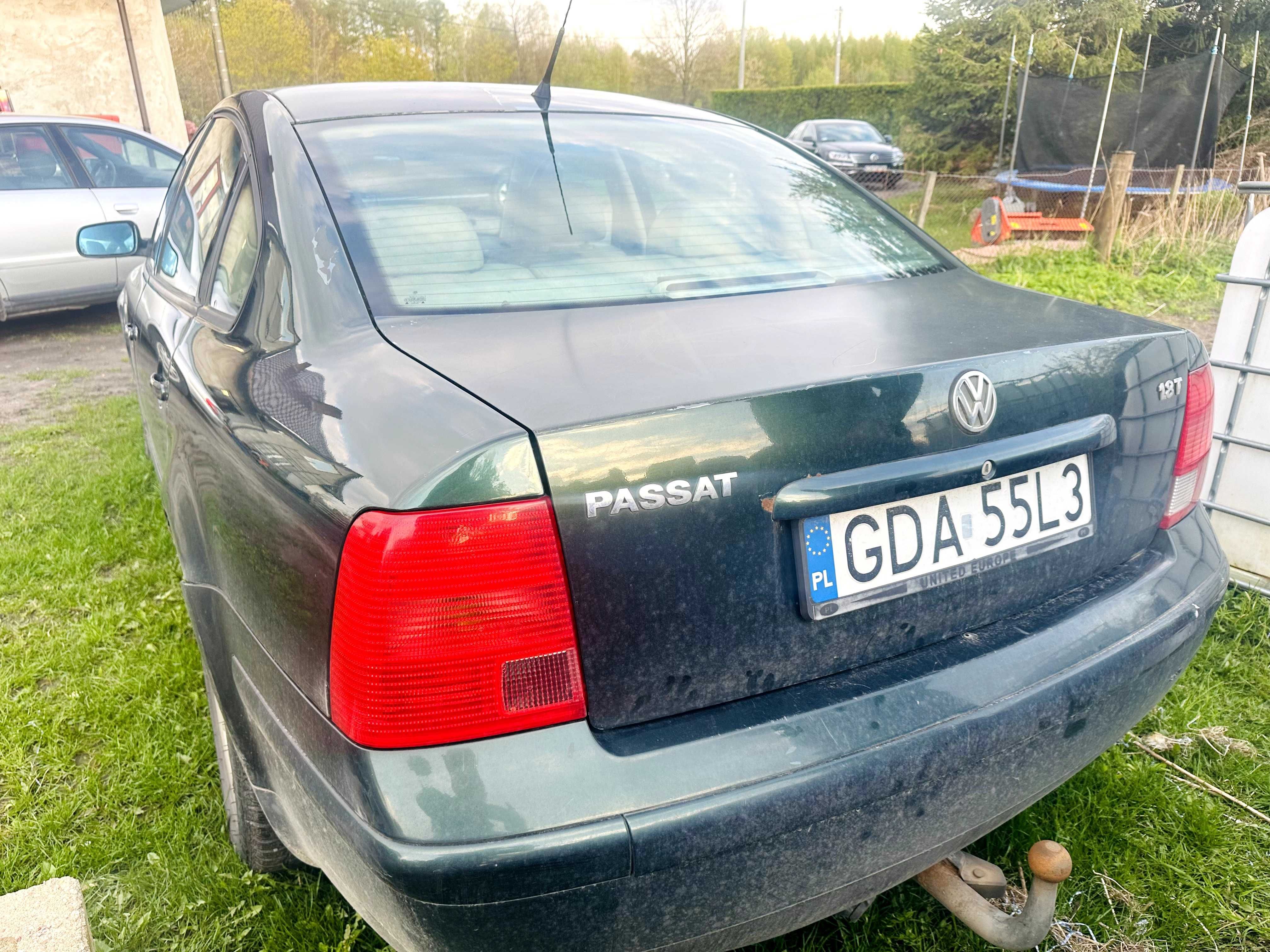 Volkswagen Passat rok produkcji 1996 r.