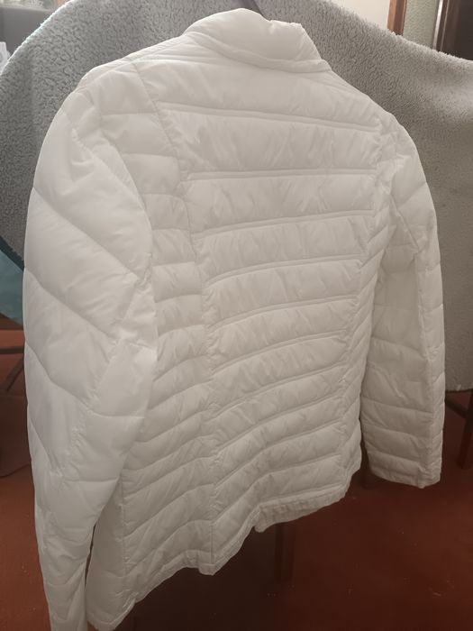 Casaco acolchoado branco como novo
