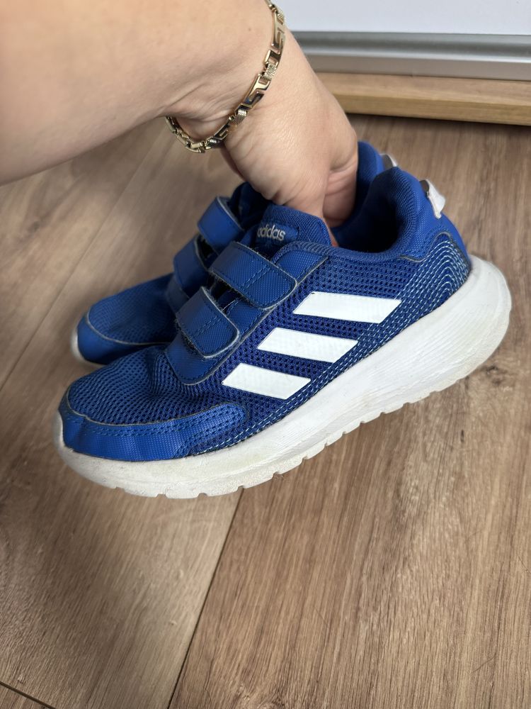 Buty Adidas Tensaur niebieskie 32 rzepy chłopięce