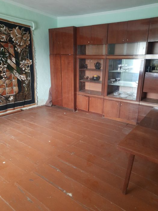 Продам будинок  к хорошому стані  кому потрібно  дзвоніть.