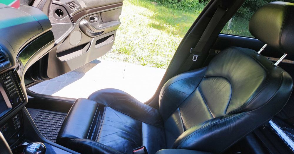 Передні сидіння М5 бмв е39