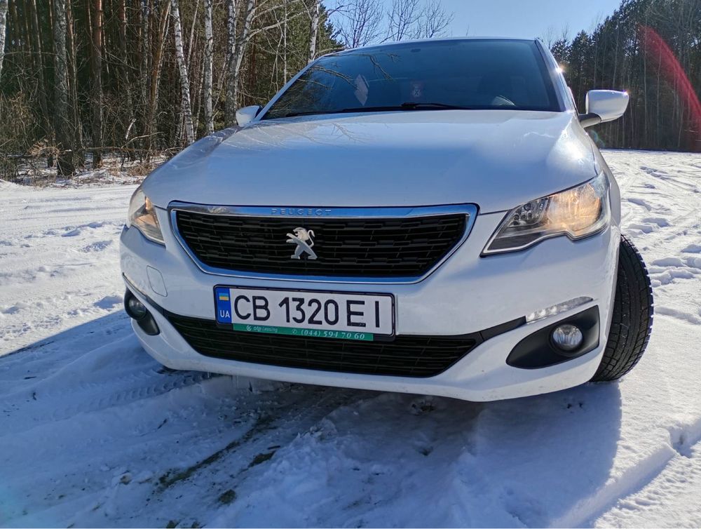 peugeot 301 2017 рік