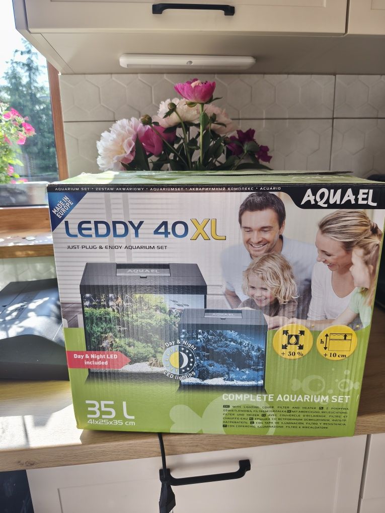 Sprzedam Akwarium 35 l