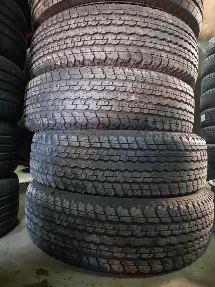 Opony Całoroczne  R18 255/70-Bridgestone- Montaż -9mm