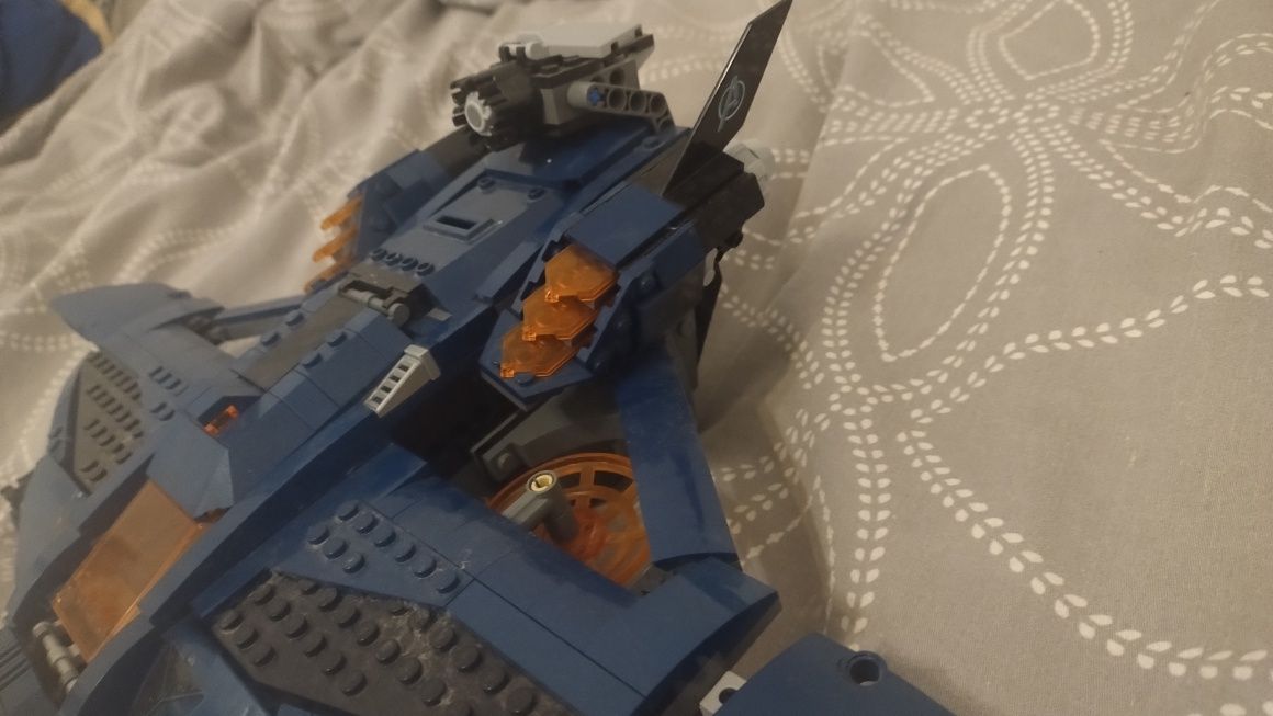 LEGO Avengers myśliwiec 76126