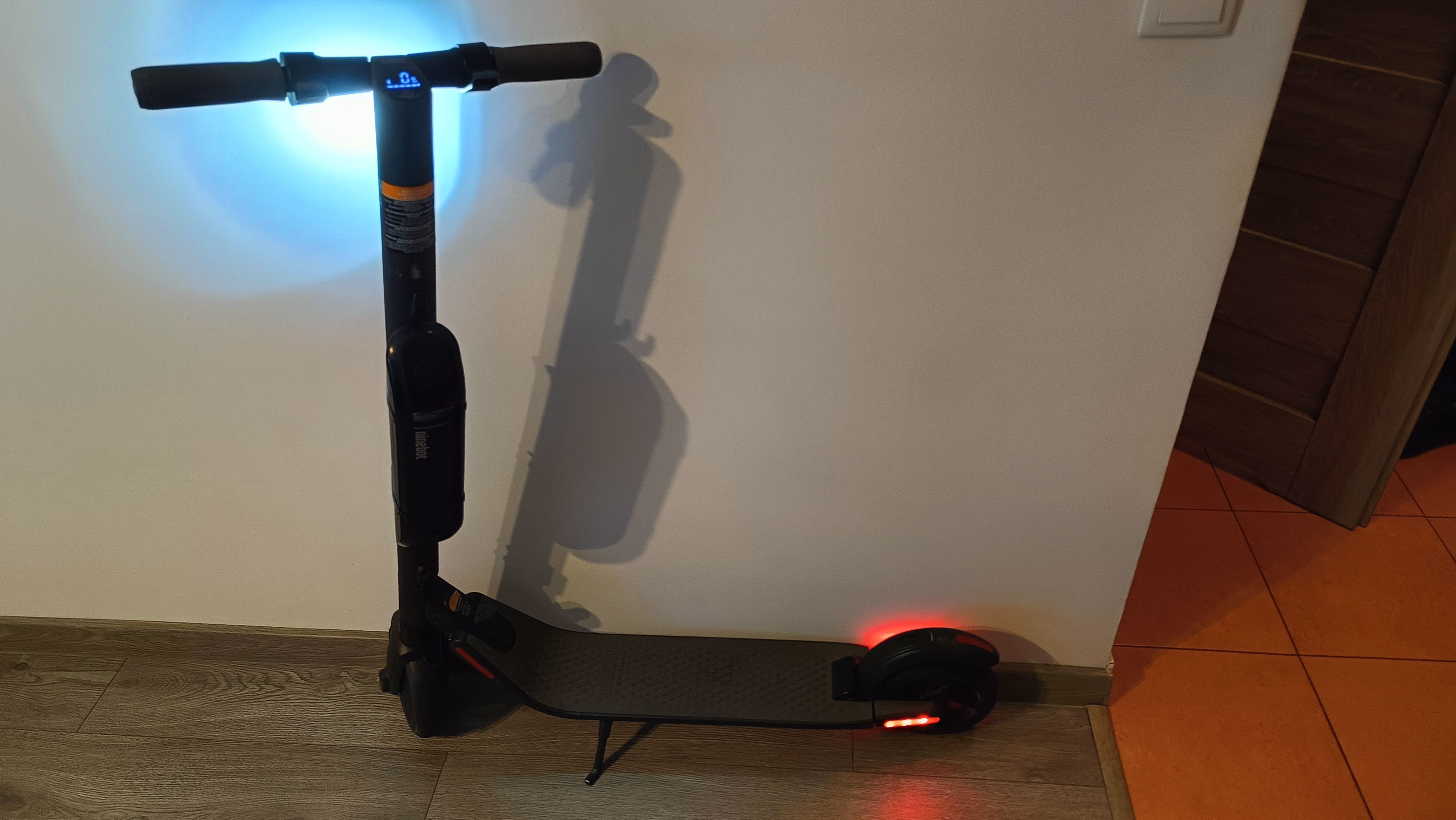 hulajnoga elektryczna Segway Ninebot ES2 ES4 + dodatkowa bateria