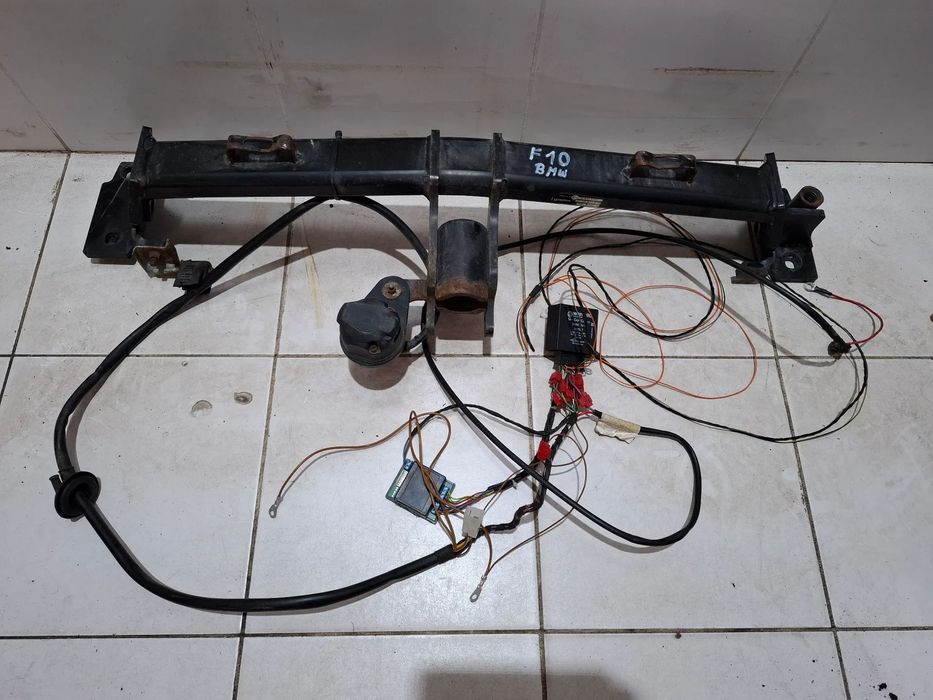 Hak holowniczy BMW 5 F10 Westfalia brak kuli nr 303398