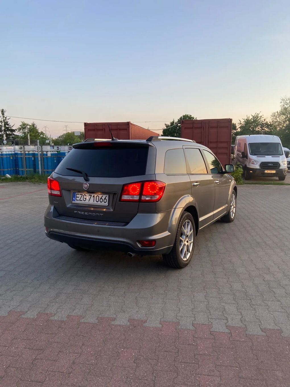 Fiat Freemont Fiat Freemont 2.0AWD 170KM LOUNGE 7 osób Skóry Navi Automat FULL