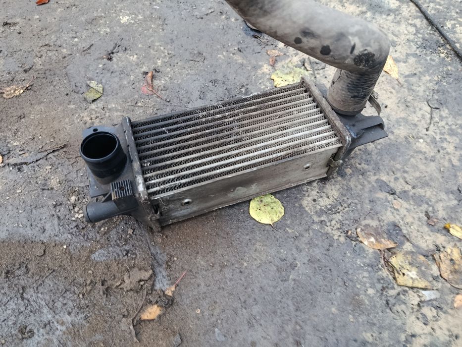 Продам интекулер Land ROVER FREELANDER 2 L Dlzel.