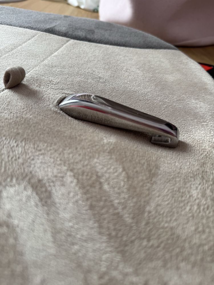 Adapter do pasów dla kobiet w ciąży