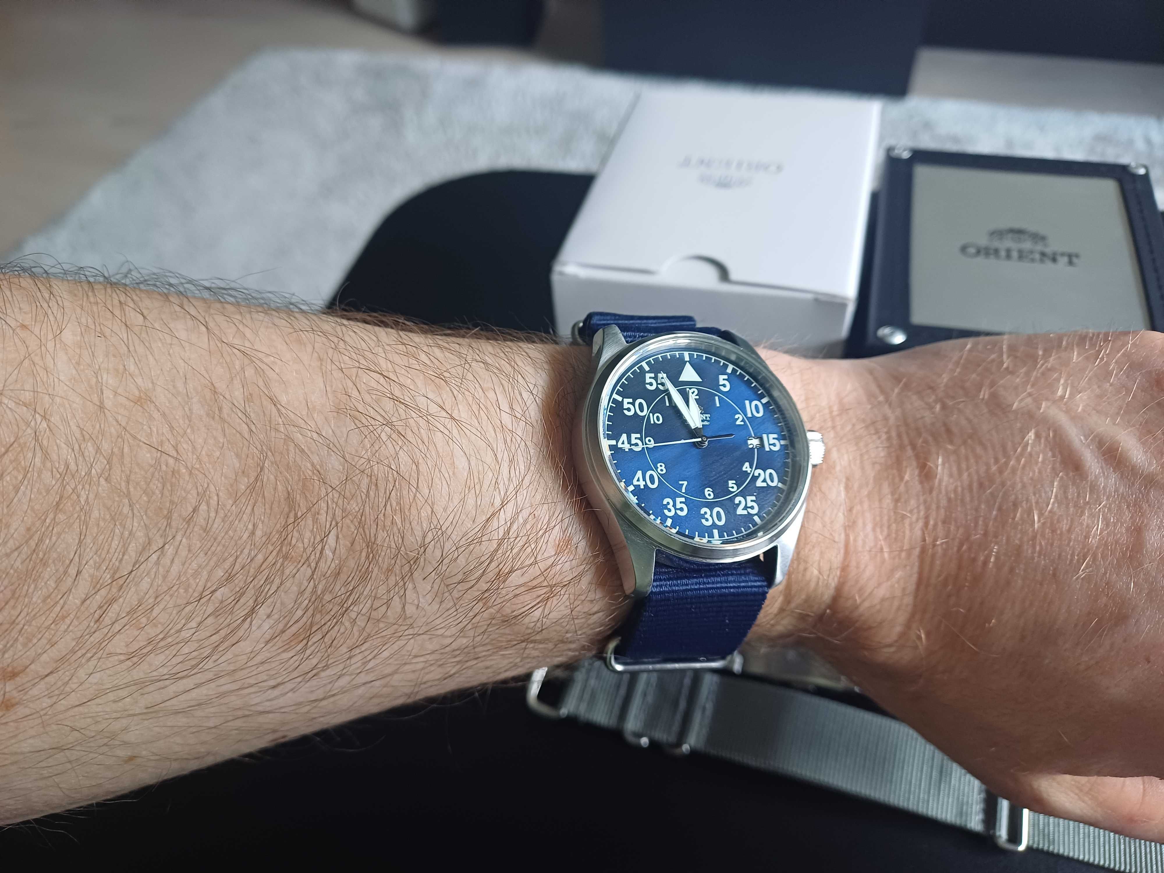 Zegarek automatyczny Orient RA-AC0H01L