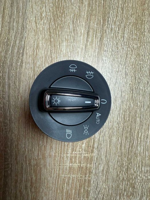 Interruptor luz principal VW/Seat/Cupra Novo
