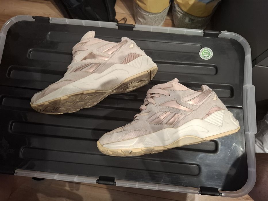 Buty damskie Reebok Aztrek dobry stan pudrowy róż rozmiar 36
